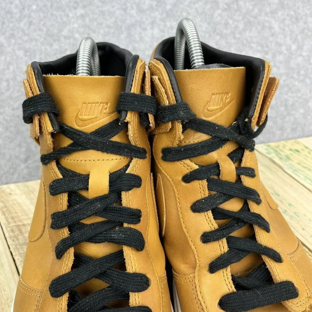 Nike men dunk